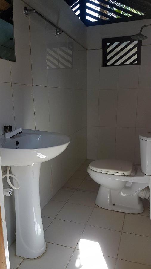 Sandy Beach Hotel Arugam Bay Room photo