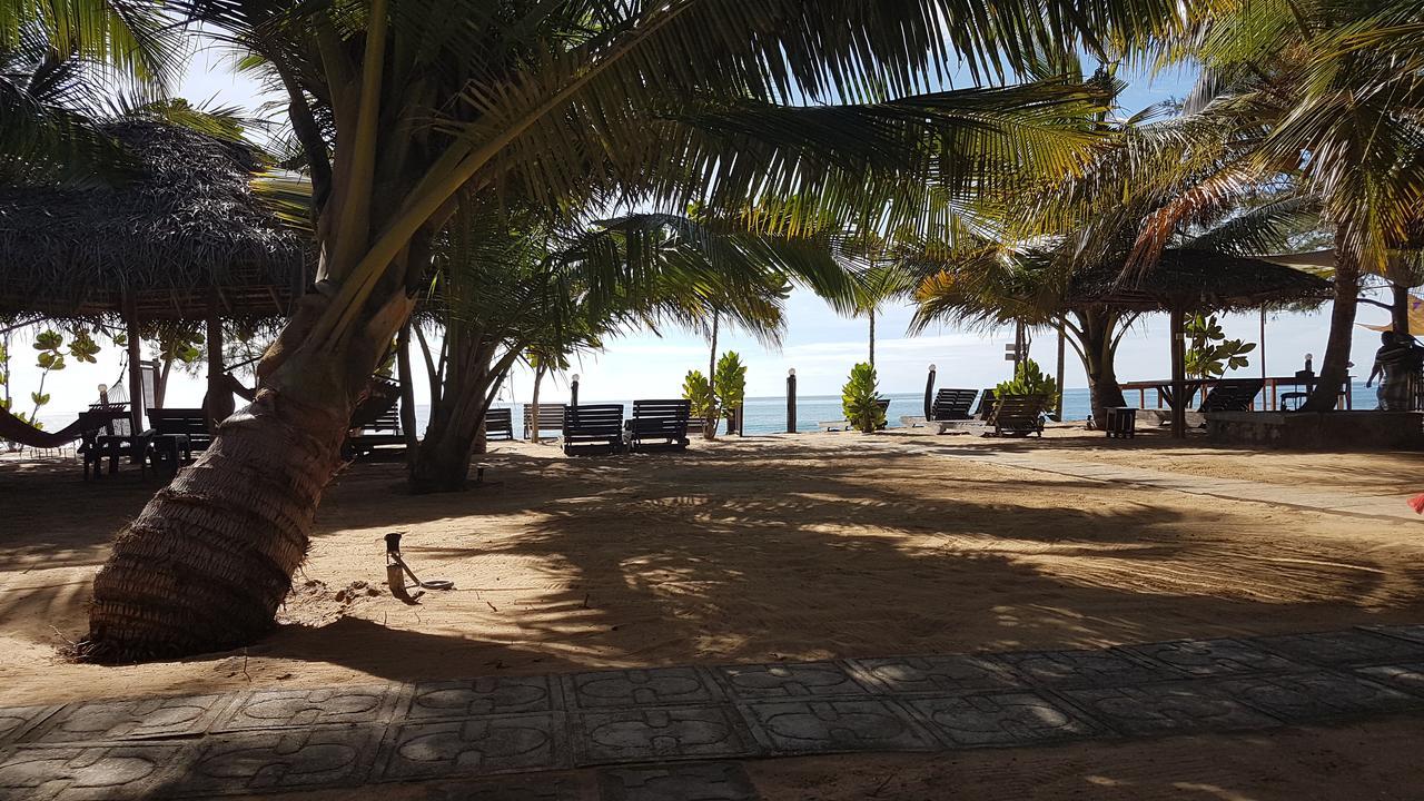 Sandy Beach Hotel Arugam Bay Exterior photo